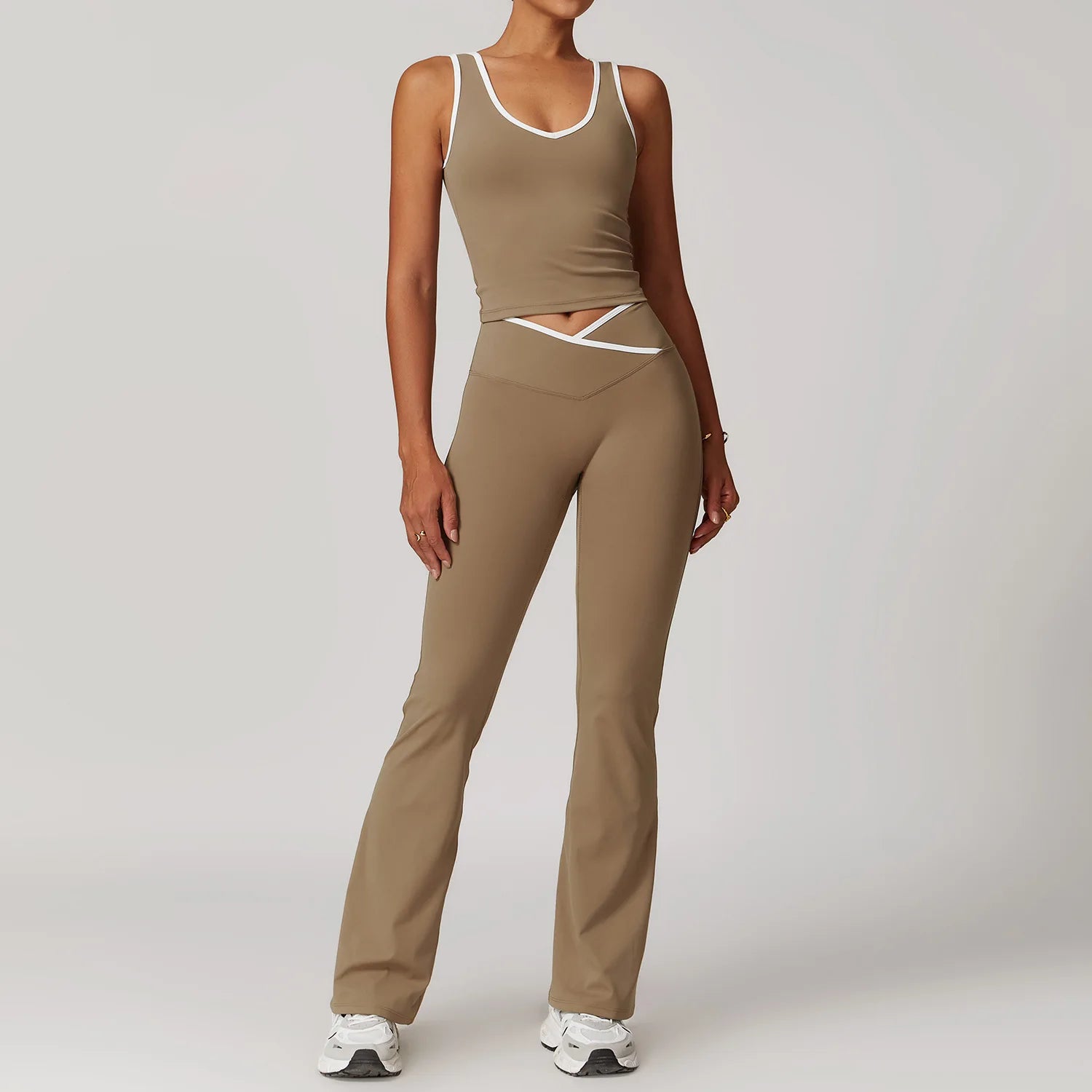 Custom Sets for Women High Waisted Suit for Running Biking Fitness Breathable Yoga Contrasting Colors Backless Design Training